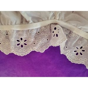 Forever 21 Intimates & Sleepwear - White Lace Bralette Forever 21 Intimates & Sleepwear - White Lace Bralette
